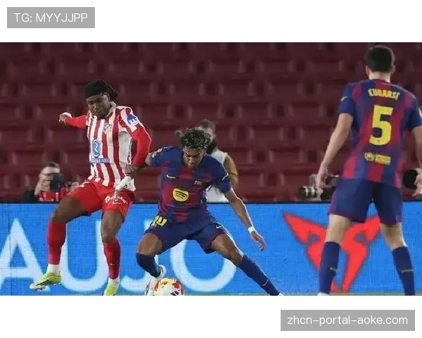 巴萨后卫贝尔纳尔脚踝受伤，大概率缺席欧冠次回合